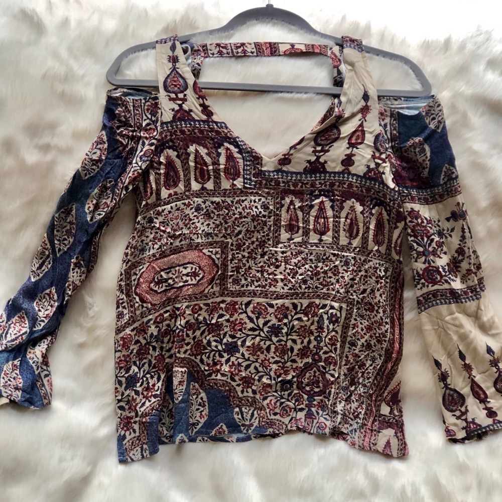 Chaser cold shoulder top